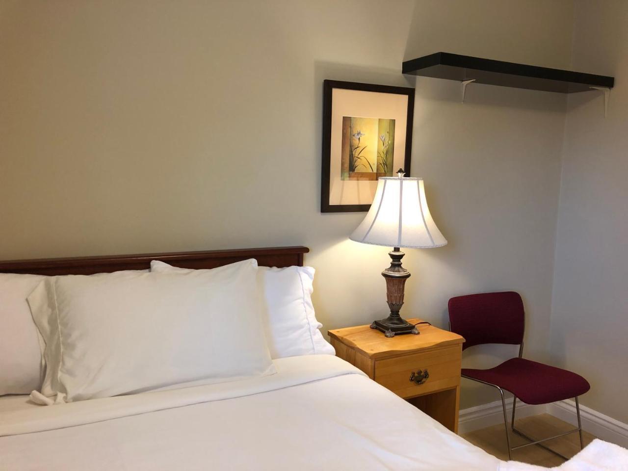 Cozy Bedrooms Guest House Vancouver Bagian luar foto