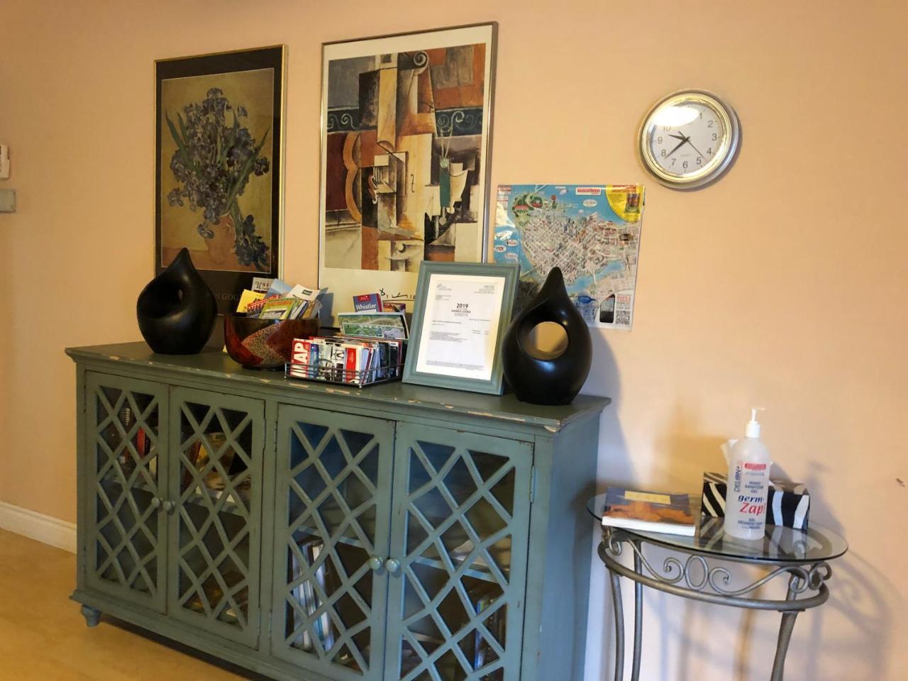 Cozy Bedrooms Guest House Vancouver Bagian luar foto